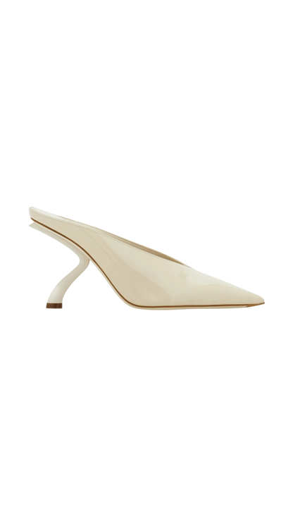 S-Shaped Heel Mule in White