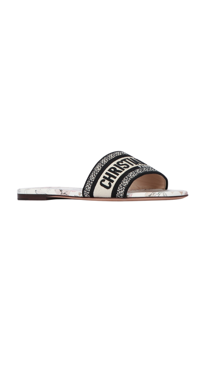 Dway Slide in Black Embroidered Cotton