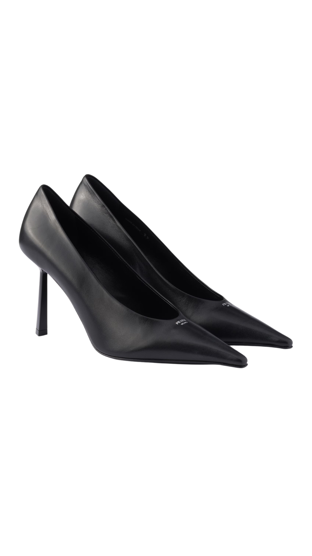 Leather Pumps in Black