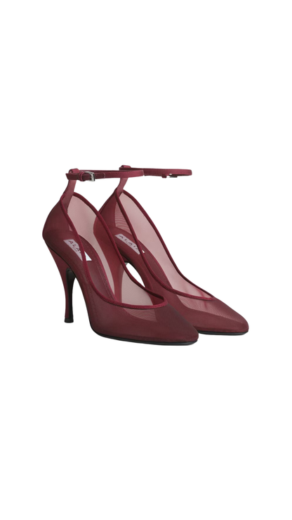 Strappy Pumps in Bordeaux Mesh