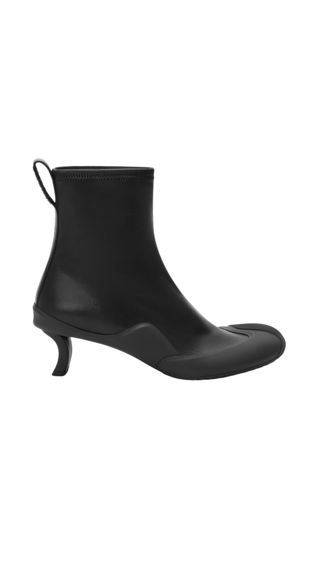 Dive Bootie in Black Stretch Calfskin