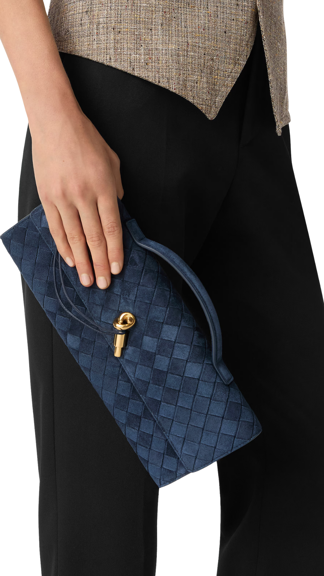 Andiamo Clutch in Neptune
