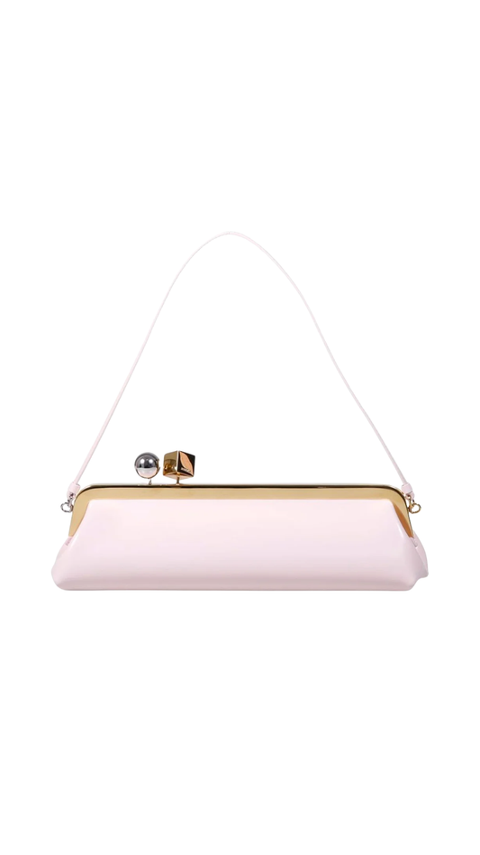 La Pochette Shoulder Bag in Pink