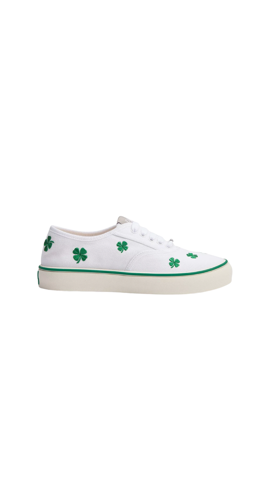 Saltwind Sneaker in White Cotton Embroidered with Green Dior Clover Motif