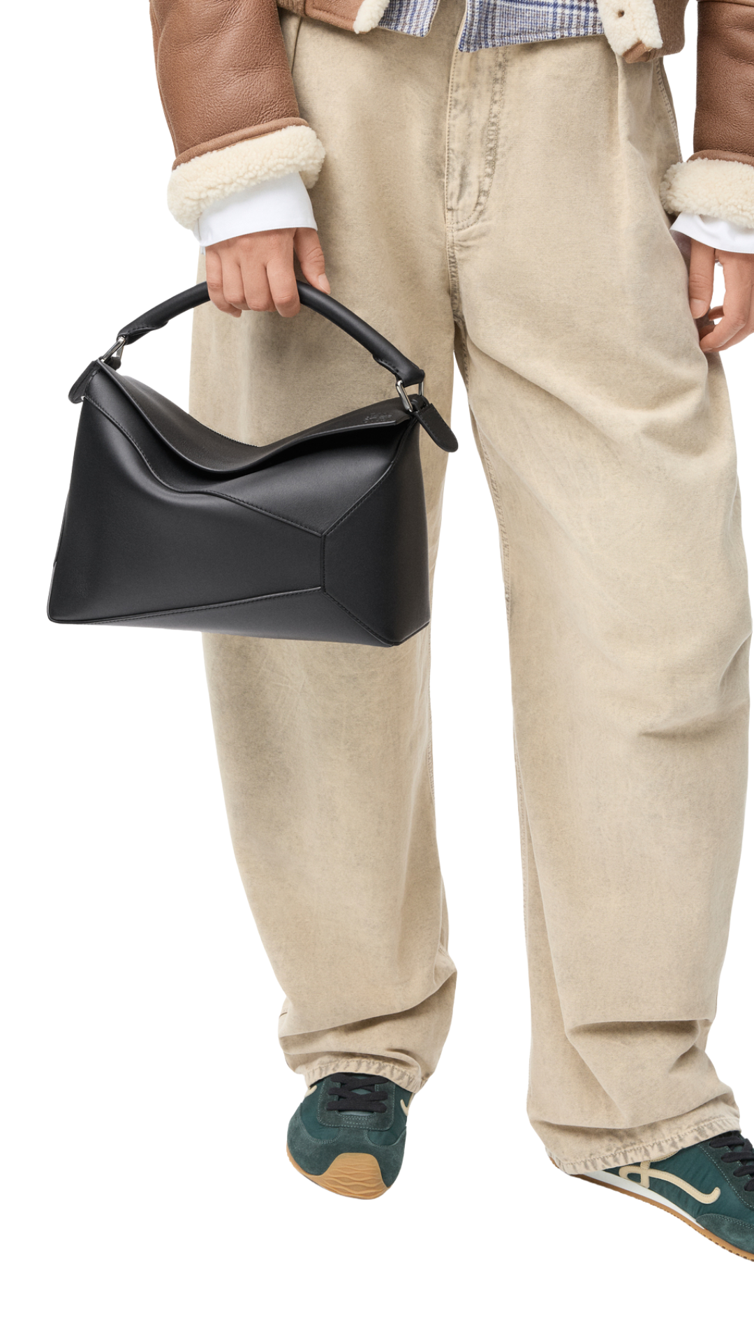 Medium Puzzle Edge Bag in Black Classic Calfskin