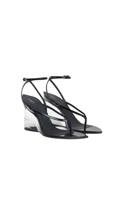 Invisible Thong Sandals In Black Patent Calfskin