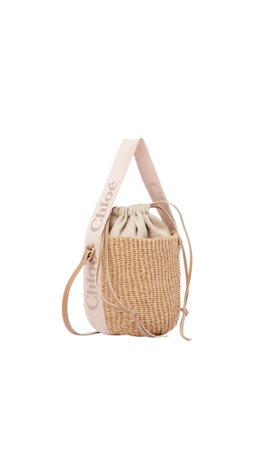 Woody Basket In Natural Fibers
